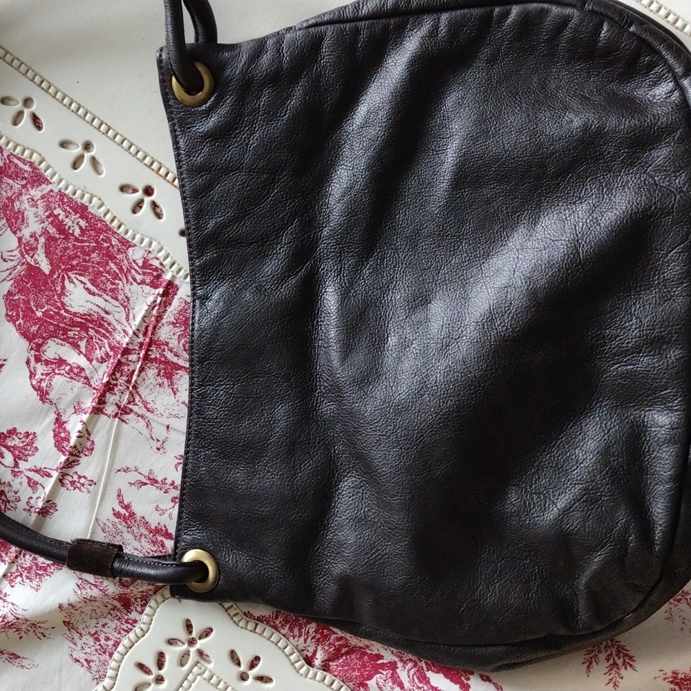 Les Copains Italy Shoulder Bag - Picture 2 of 6